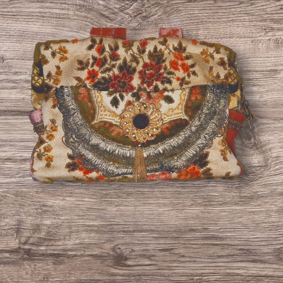 Handmade Handbags - Vintage Beaded Evening Shoulder Bag Tan Gold Pearl Embellished
